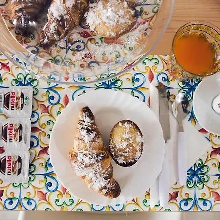 住宿加早餐酒店 Nacalui 加利波利